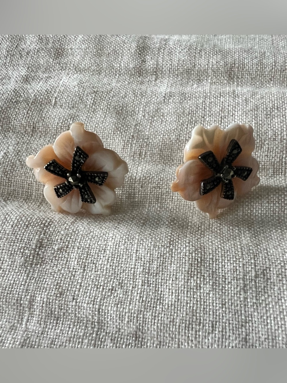 Floral resin Earrings with Bow Center Accents